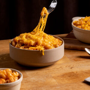 Hog tied mac and cheese
